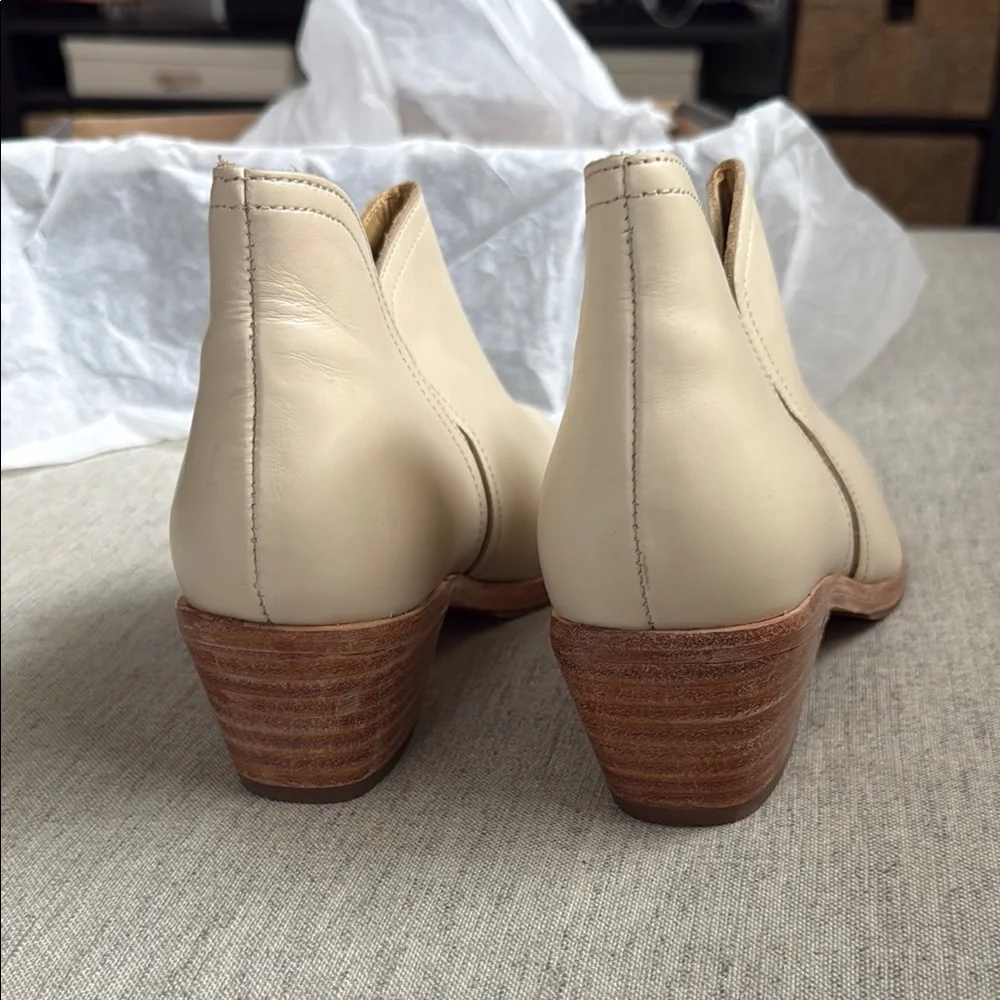 New! Nisolo Cream Ankle Booties Minimalist Design comfortable - Picture 5 of 8